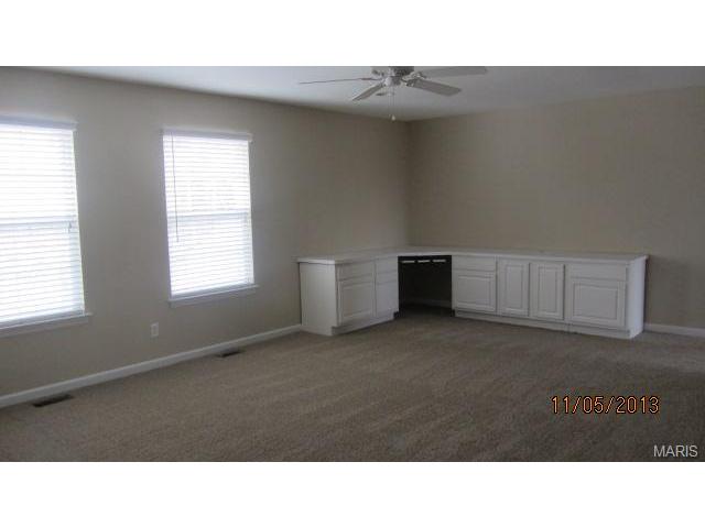 21 Bridgeway Ct, O'fallon, MO 63368 photo 10