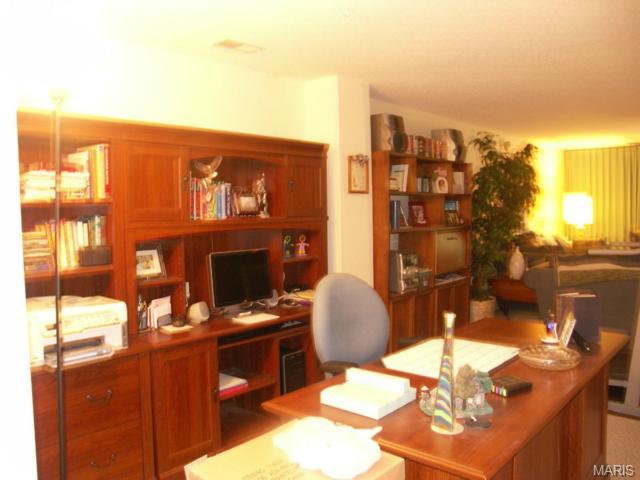700 Woodside Trl #A, Ballwin, MO 63021 photo 14