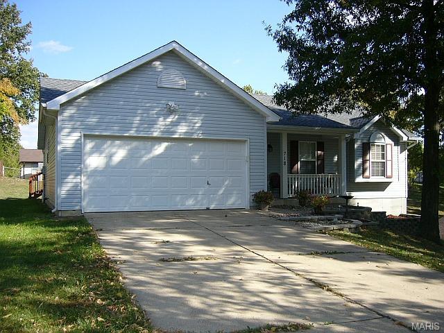 718 Seib Dr, O'fallon, MO 63366 photo 1