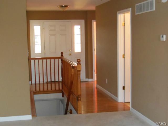 168 Roxbury Dr, O'fallon, MO 63366 photo 5