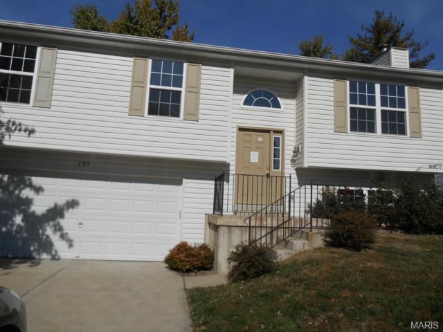 203 Bermuda Dr, O'fallon, MO 63366 photo 1
