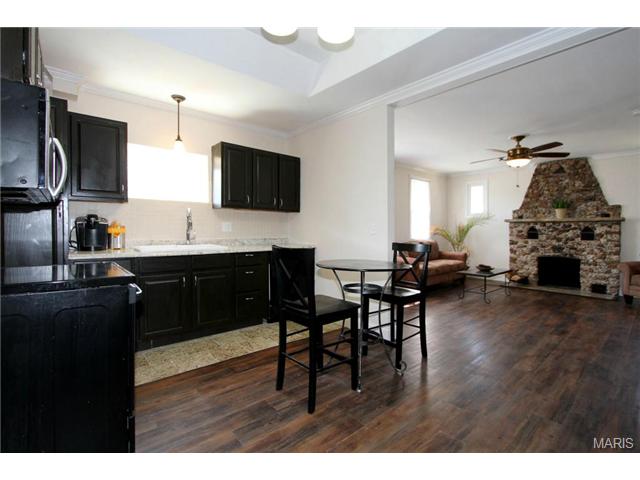 623 Bald Hill Rd, Eureka, MO 63025 photo 3