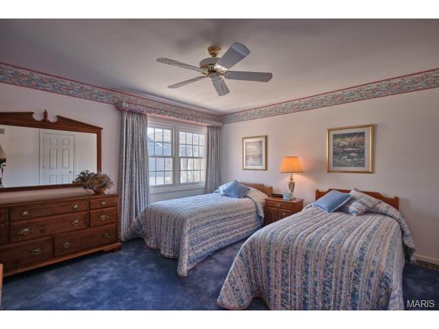 549 Fairway Oaks Dr, Eureka, MO 63025 photo 41