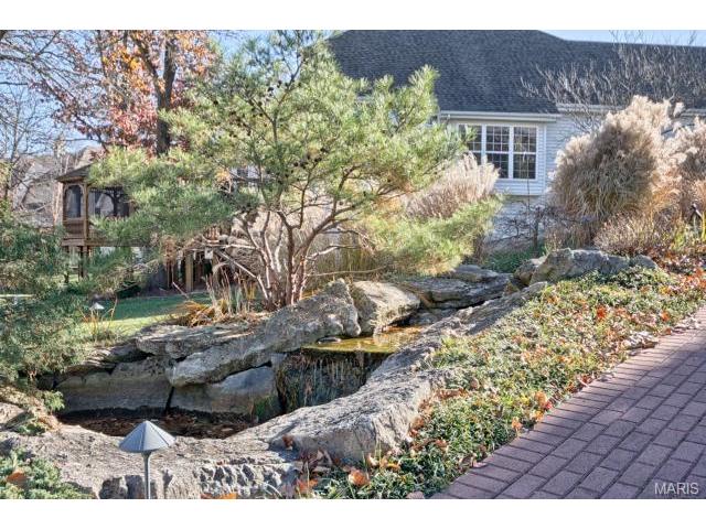 549 Fairway Oaks Dr, Eureka, MO 63025 photo 55