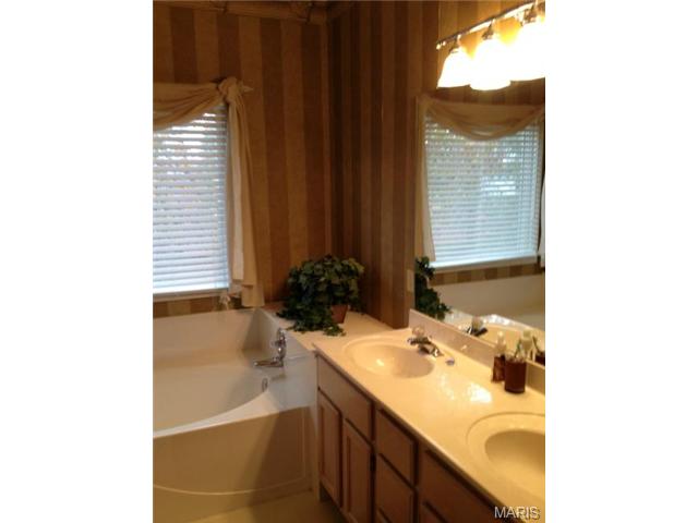 2222 Quaint Cottage Dr, O'fallon, MO 63368 photo 36