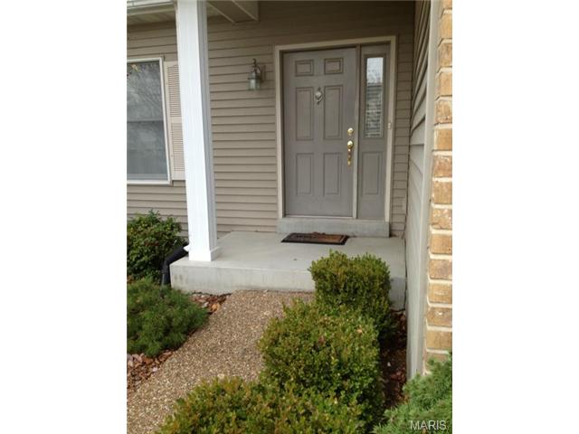 2222 Quaint Cottage Dr, O'fallon, MO 63368 photo 12