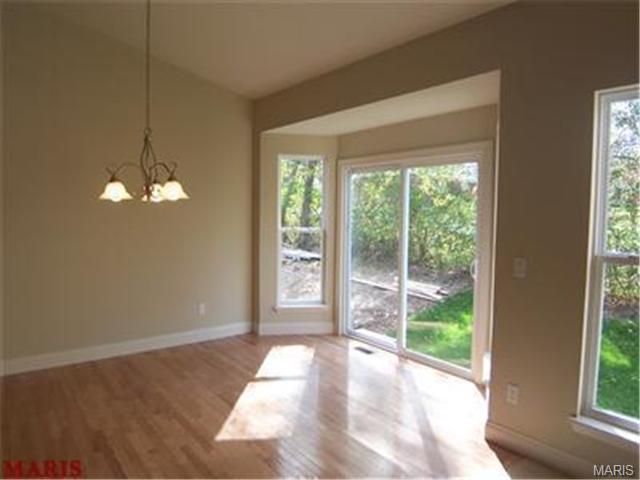 71 Autumn Way Ct, Eureka, MO 63025 photo 3