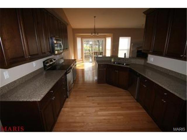 71 Autumn Way Ct, Eureka, MO 63025 photo 13
