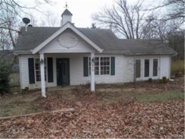312 Crest Dr, Ballwin, MO 63021 photo 1