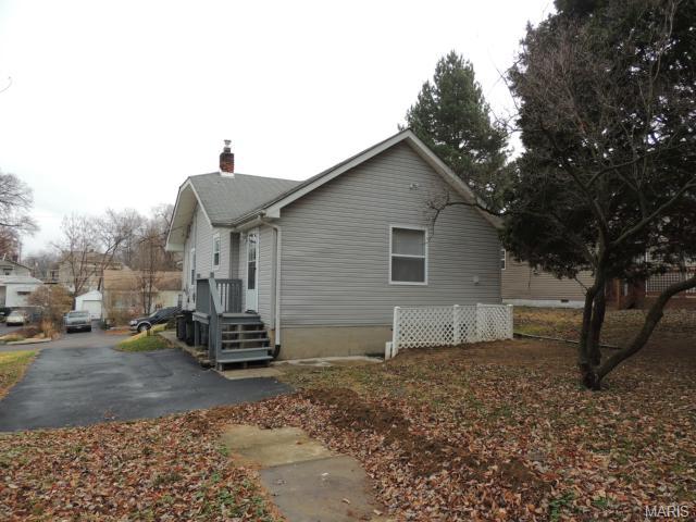 2425 Gass Ave, Overland, MO 63114 photo 24