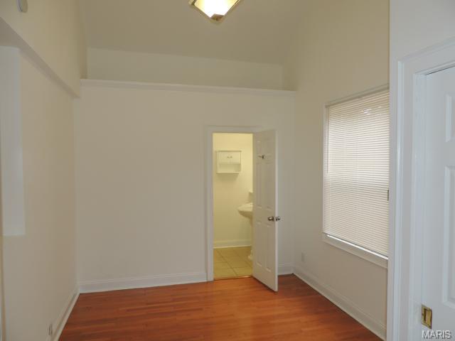 2425 Gass Ave, Overland, MO 63114 photo 10