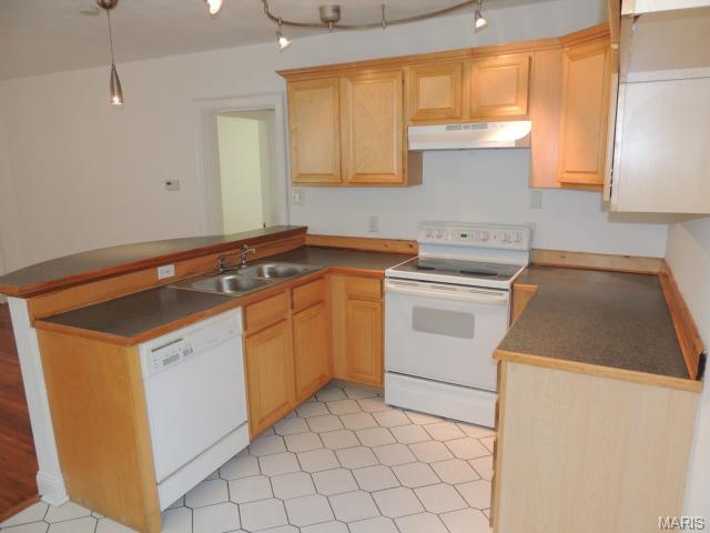 2425 Gass Ave, Overland, MO 63114 photo 8
