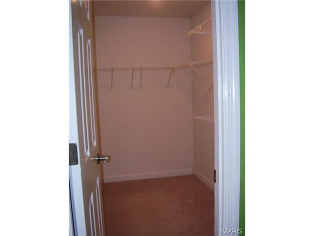 1348 Holgate #G1, Ballwin, MO 63021 photo 15