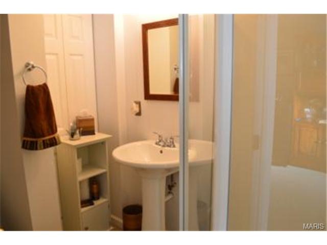 1488 Whispering Crk, Ballwin, MO 63021 photo 9