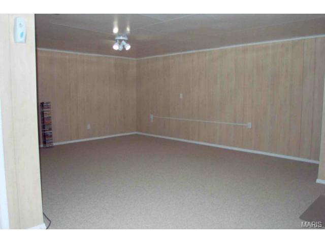 160 Valleybrook Dr, O'fallon, MO 63368 photo 19