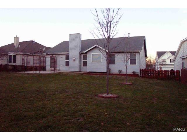 160 Valleybrook Dr, O'fallon, MO 63368 photo 21