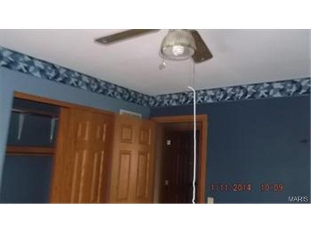 9 S Mdw, O'fallon, MO 63366 photo 3