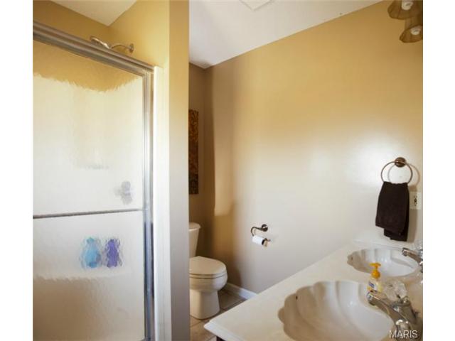 6 N Meadow Dr, O'fallon, MO 63366 photo 12