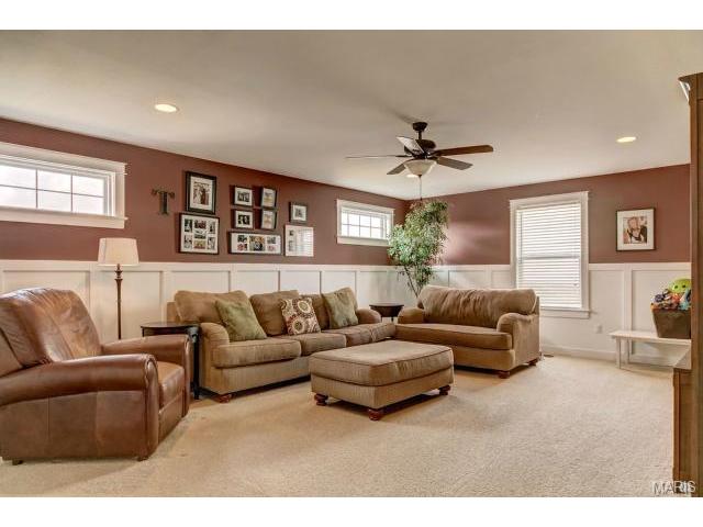 814 Aston Way Dr, O'fallon, MO 63368 photo 18