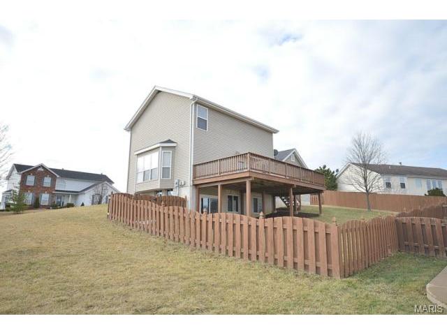 301 Sunward, O'fallon, MO 63368 photo 3