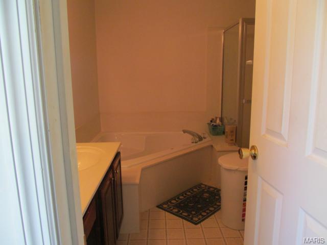 1041 Franko Dr, O'fallon, MO 63366 photo 12