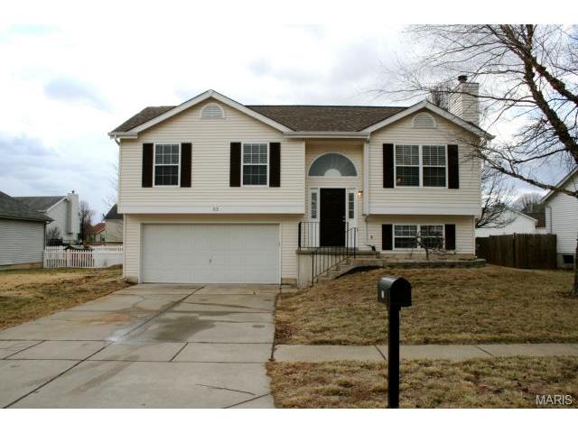 52 Jacqueline Cir, O'fallon, MO 63368 photo 1