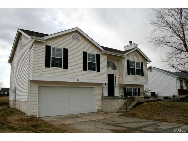52 Jacqueline Cir, O'fallon, MO 63368 photo 2