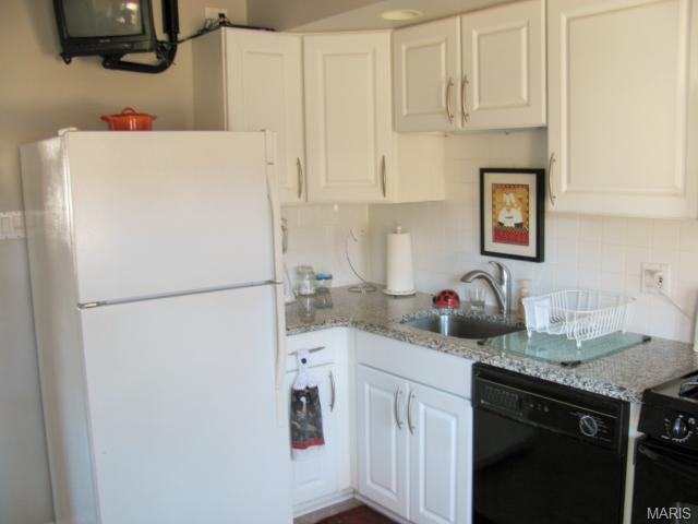 2710 Danforth, Saint Louis, MO 63129 photo 11