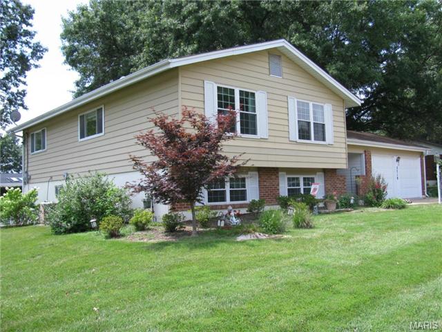 2710 Danforth, Saint Louis, MO 63129 photo 3