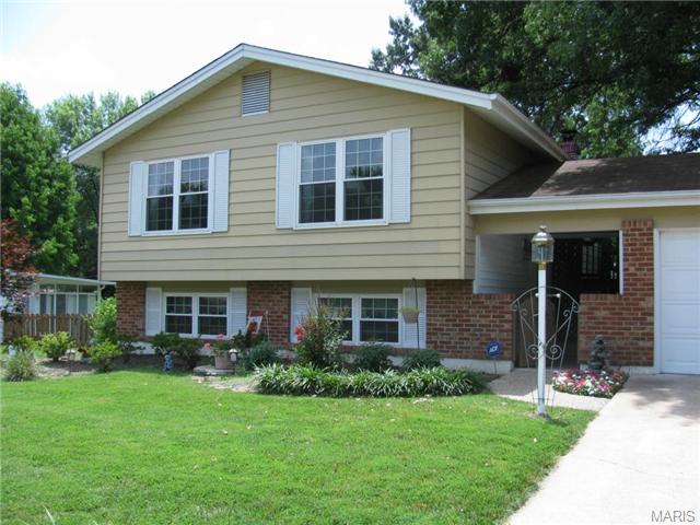 2710 Danforth, Saint Louis, MO 63129 photo 1