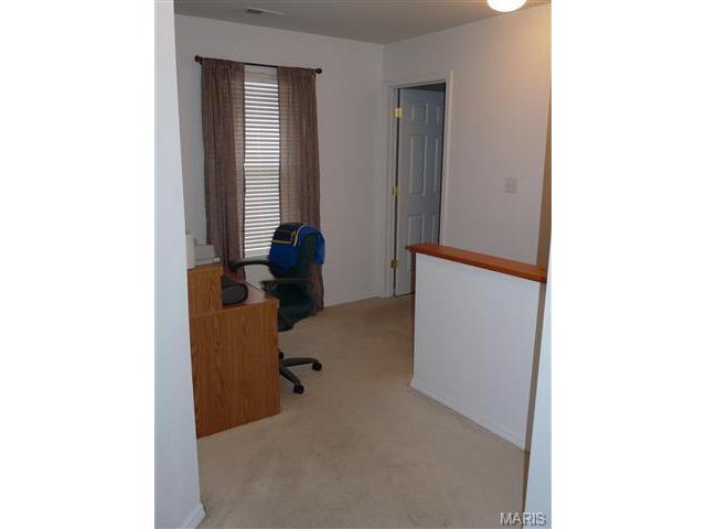 586 Midland Dr, O'fallon, MO 63366 photo 19