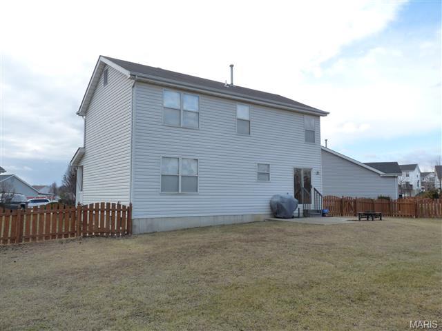 586 Midland Dr, O'fallon, MO 63366 photo 26