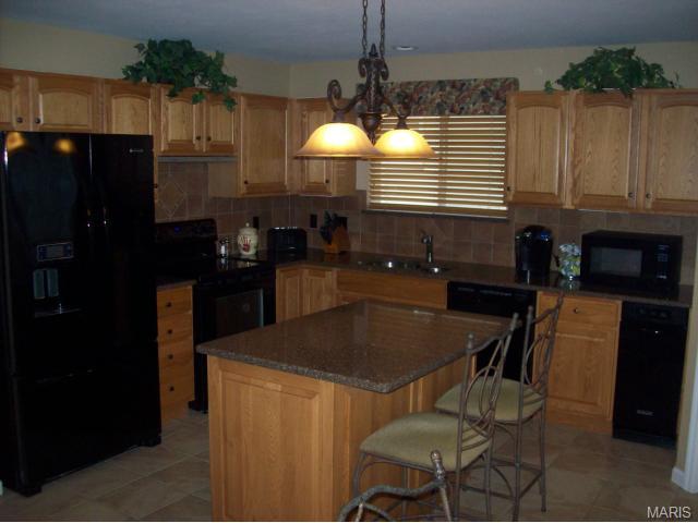 1029 Pebble Beach Dr, O'fallon, MO 63366 photo 3