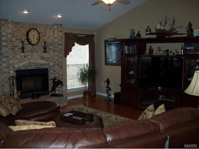 1029 Pebble Beach Dr, O'fallon, MO 63366 photo 10