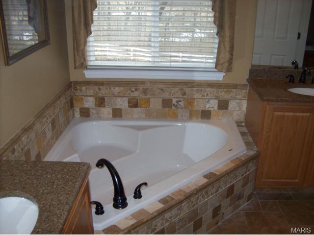 1029 Pebble Beach Dr, O'fallon, MO 63366 photo 13