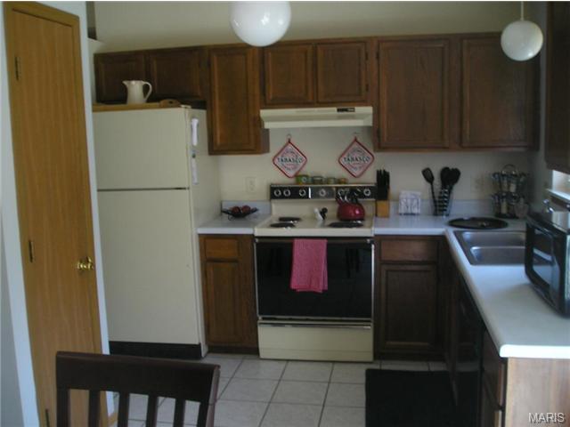 632 Sunward Dr, O'fallon, MO 63368 photo 9
