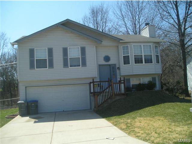 632 Sunward Dr, O'fallon, MO 63368 photo 2