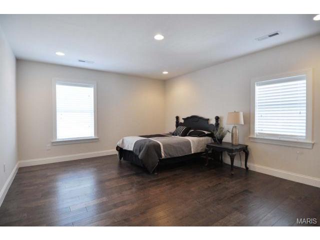 5231 Oleatha Ave, Saint Louis, MO 63139 photo 38