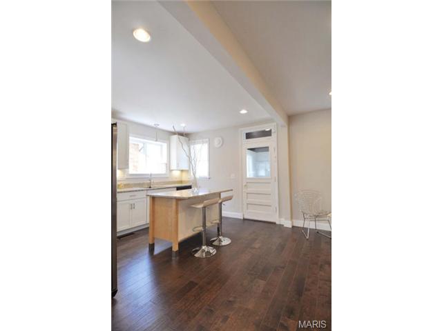 5231 Oleatha Ave, Saint Louis, MO 63139 photo 15