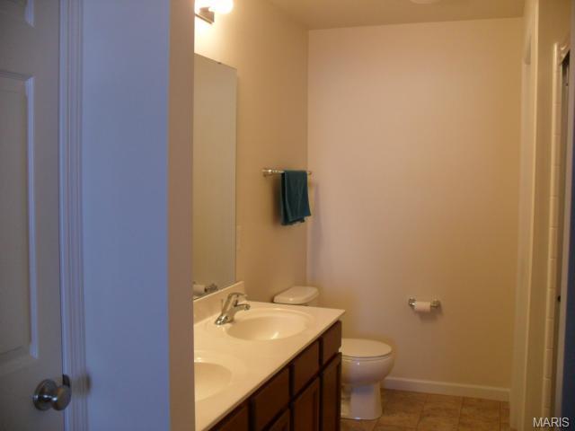 3102 Spring River Dr, O'fallon, MO 63368 photo 10