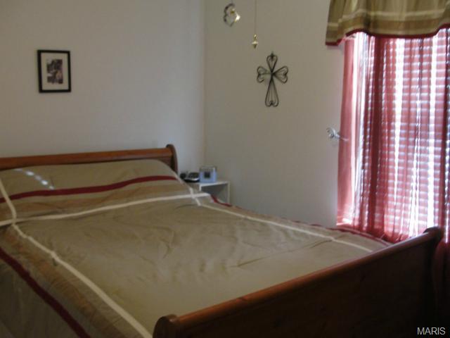 844 Molloy, O'fallon, MO 63366 photo 13