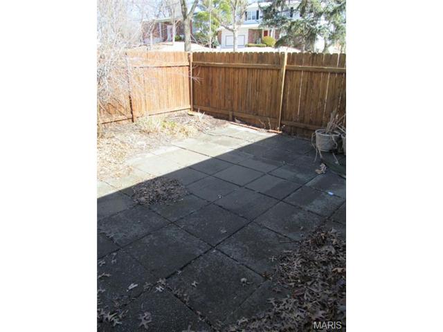 1147 Great Falls Ct, Ballwin, MO 63021 photo 21