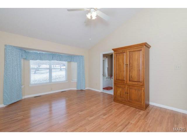 707 Loretta Dr, O'fallon, MO 63366 photo 14