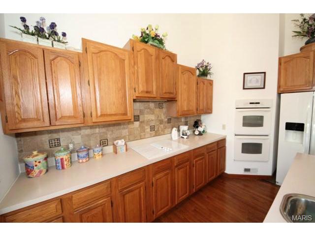 525 Malinmor, Weldon Spring, MO 63304 photo 13