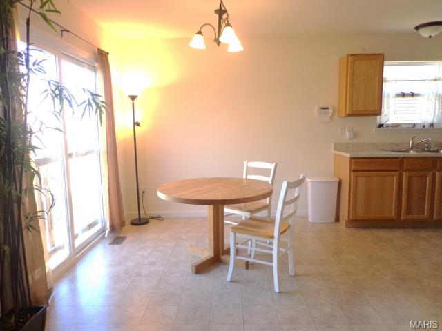705 Phoenix Dr, O'fallon, MO 63368 photo 6