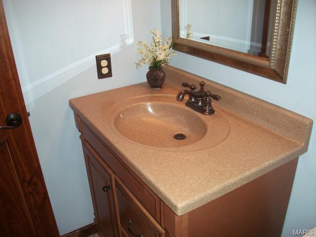 1302 Old Stone, O'fallon, MO 63368 photo 8