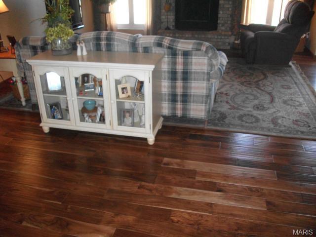 1302 Old Stone, O'fallon, MO 63368 photo 9