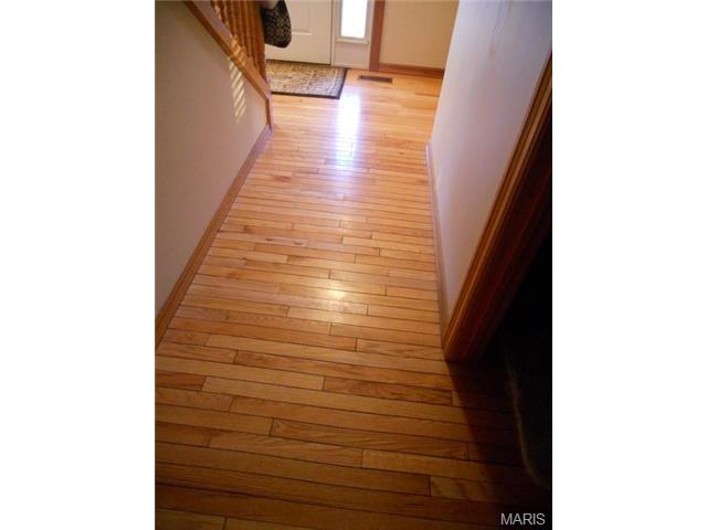 799 Spring Hill Farm Dr, Ballwin, MO 63021 photo 10