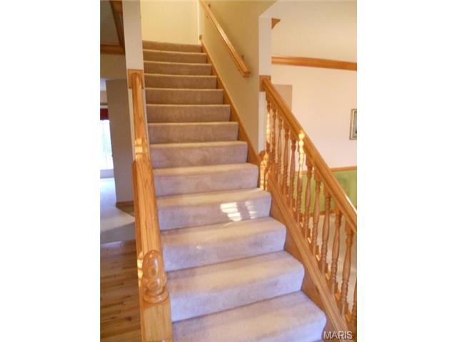 799 Spring Hill Farm Dr, Ballwin, MO 63021 photo 11