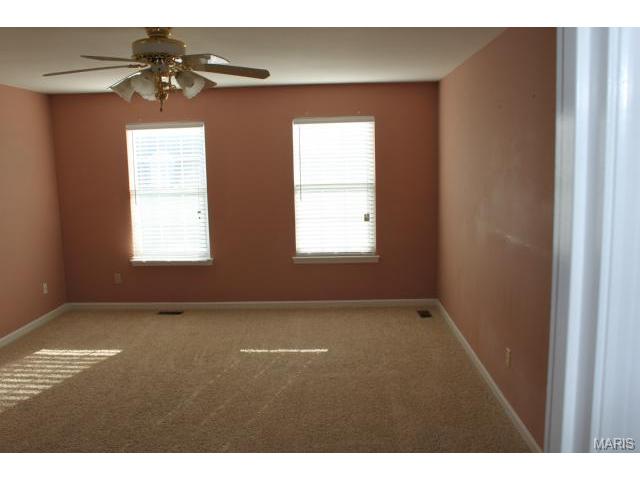 2100 Lee Ridge Dr, O'fallon, MO 63368 photo 8
